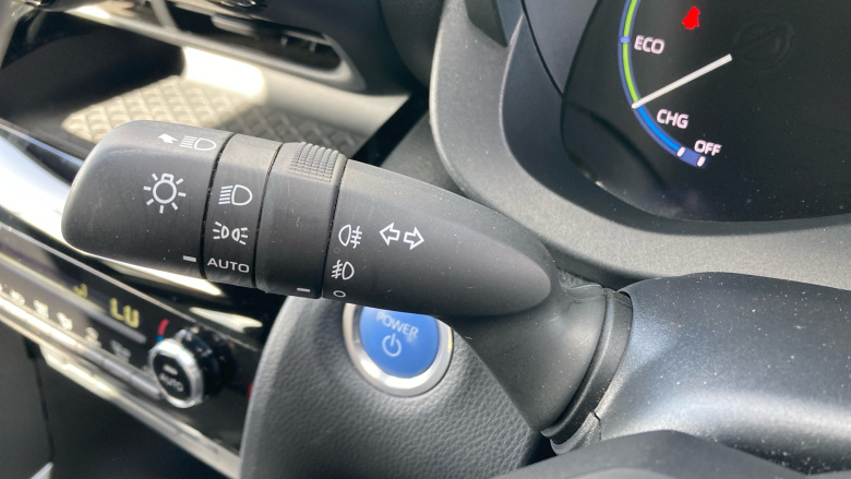 Toyota Yaris Cross 1.5 Hybrid Design 5dr CVT Hybrid Estate
